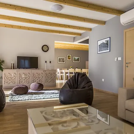 Villa Foska *